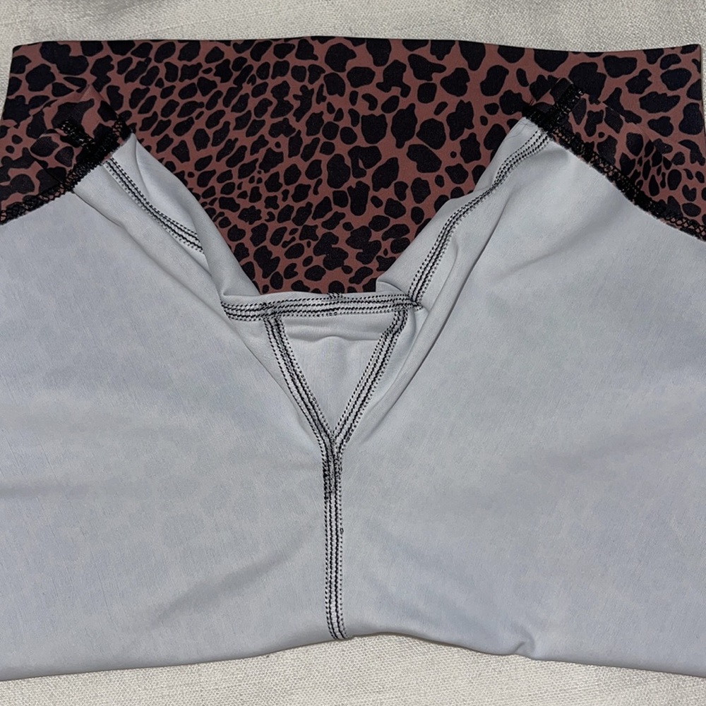 Beach Riot Bike Shorts - Picture 7 of 8